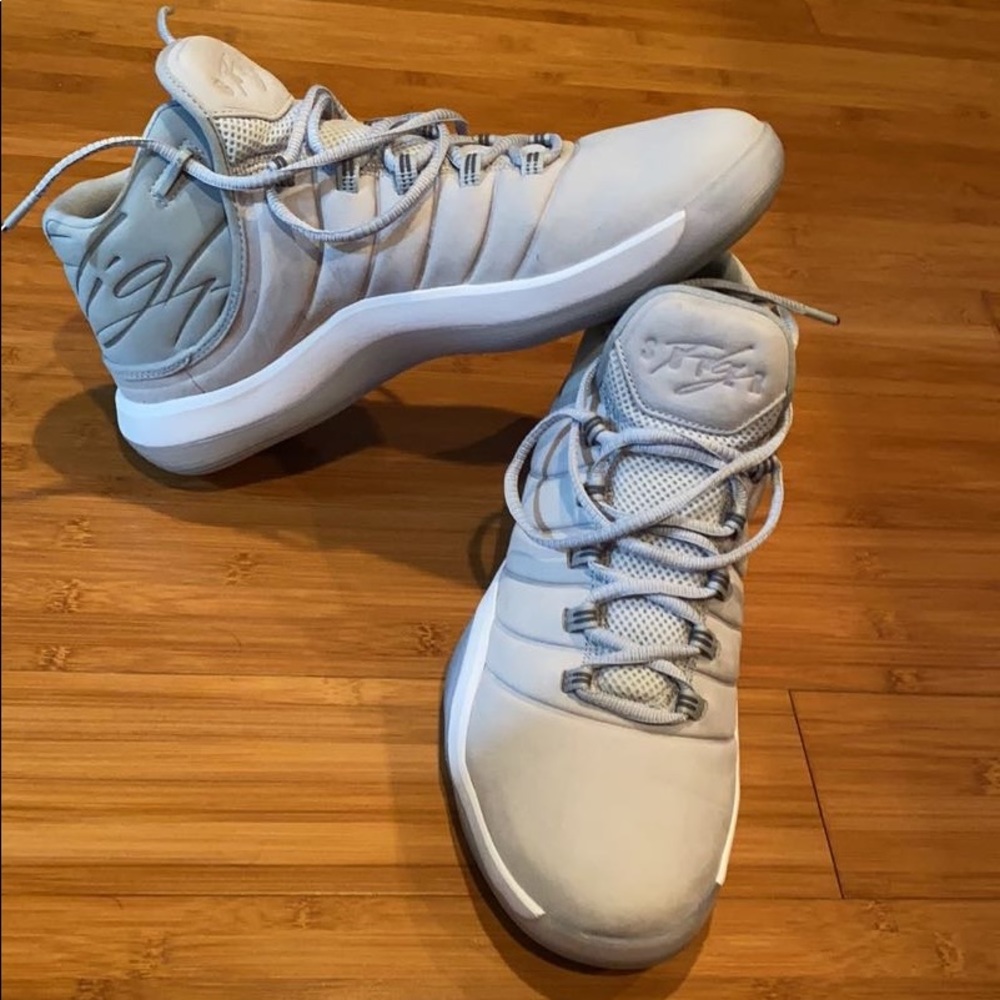 Air Jordan 2017 Superfly Wolf Grey Platinum